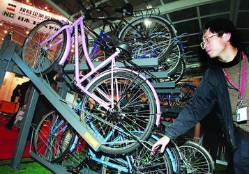 應用立體式自行車存放架 優(yōu)化空間利用，提升車棚管理效率
